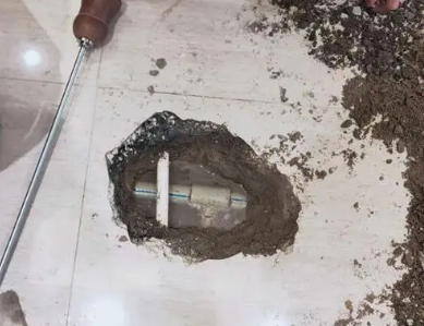 来宾卫生间测漏水